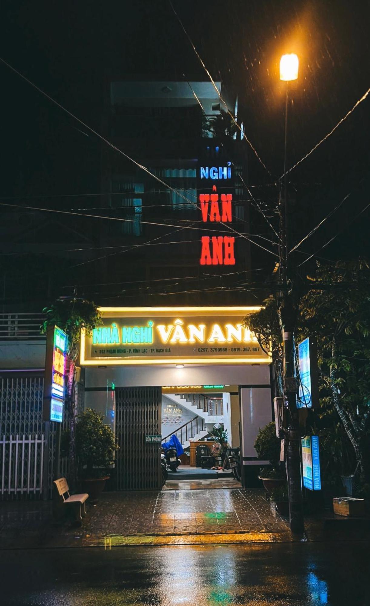 Nha Nghi Van Anh Ap Rach Meo ภายนอก รูปภาพ